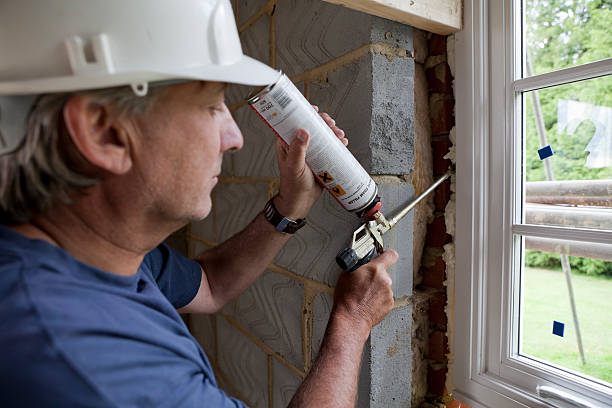 Best Commercial Insulation Contractor  in Colfax, IA